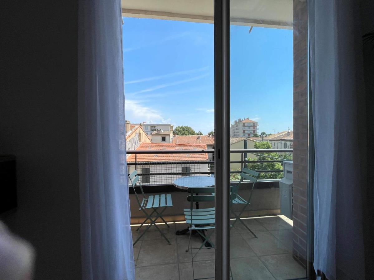 Grand Appartement Moderne Clim อาวีญง ภายนอก รูปภาพ